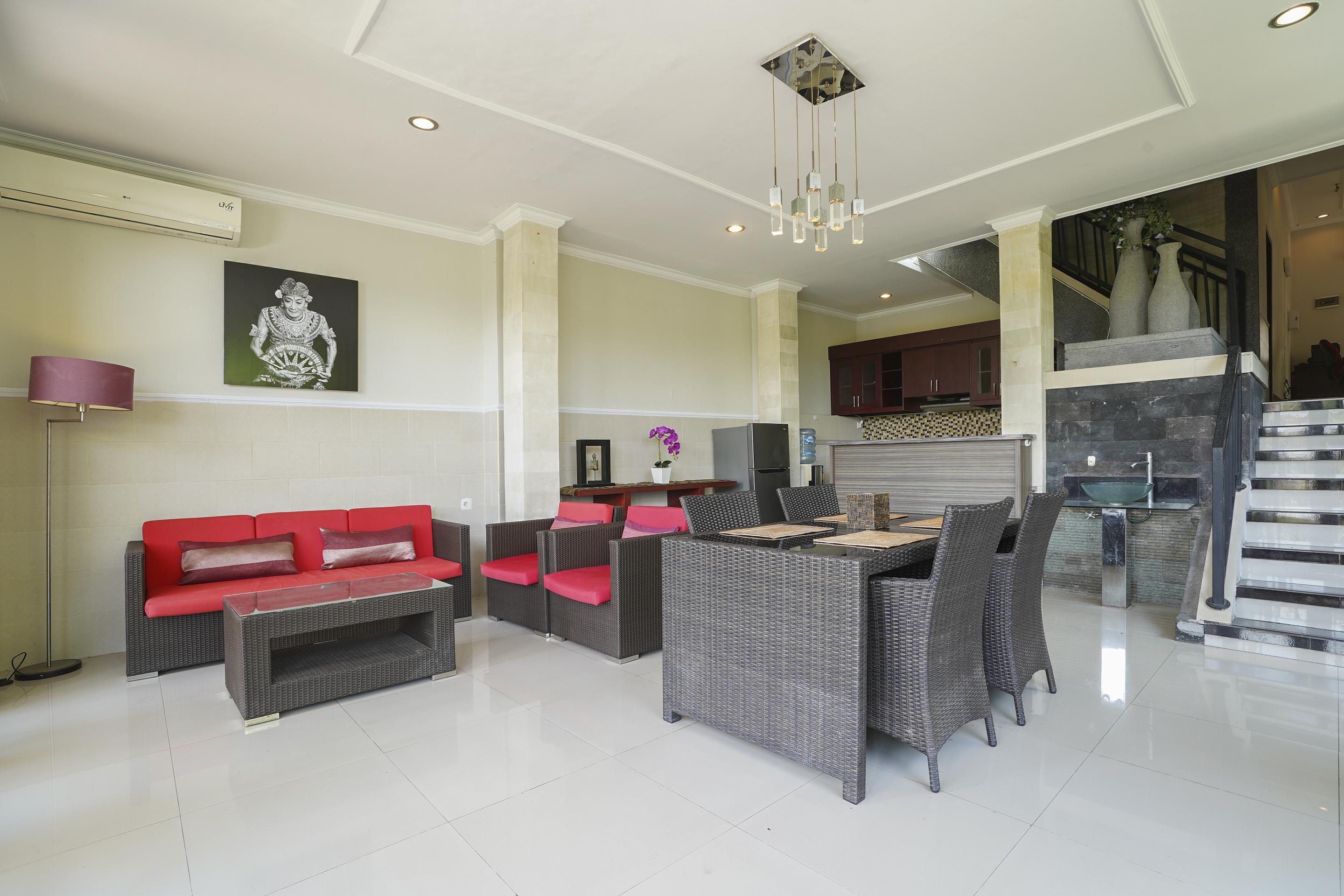 OYO 2321 Griya Shanti Homestay Ketewel Luaran gambar