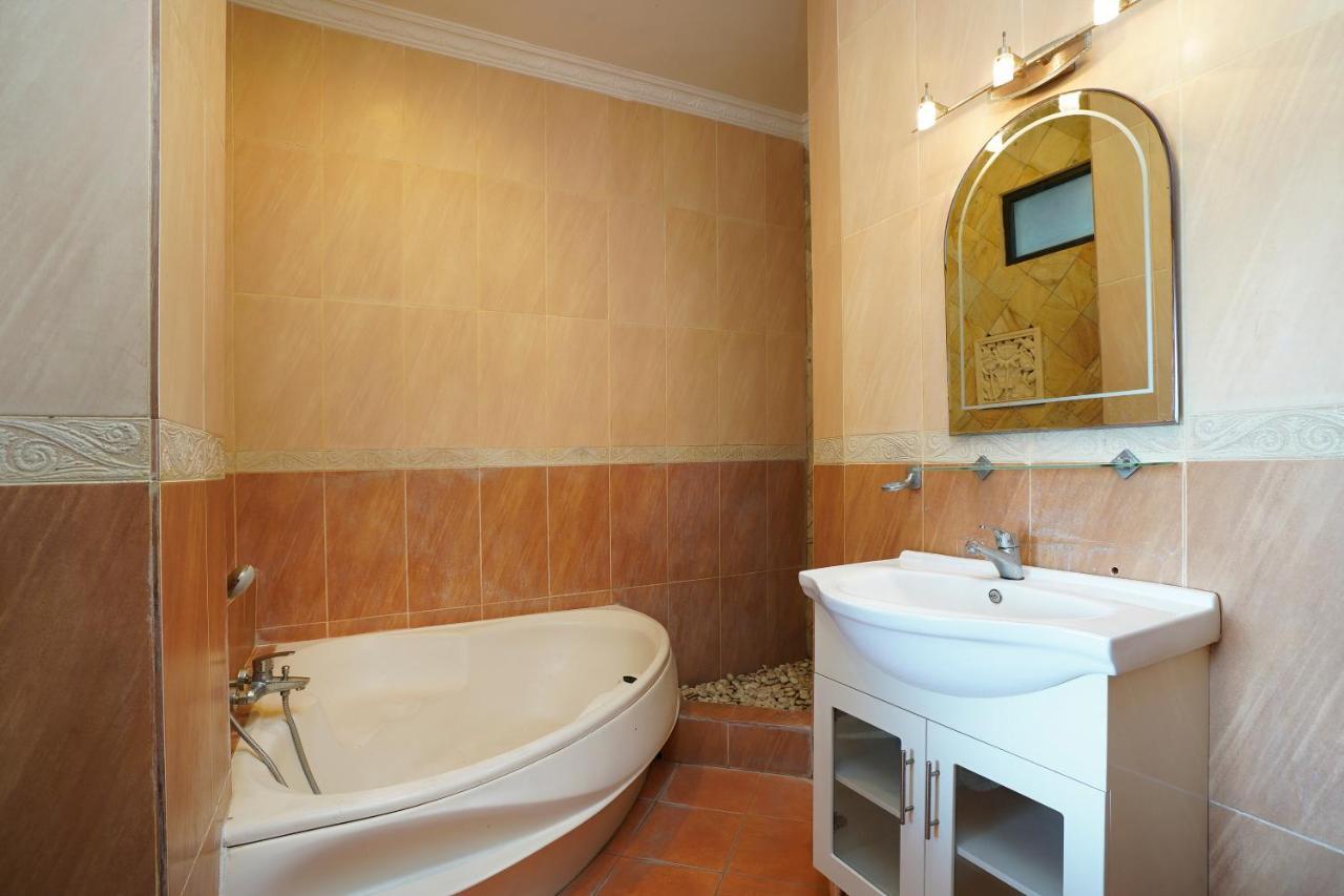 OYO 2321 Griya Shanti Homestay Ketewel Luaran gambar